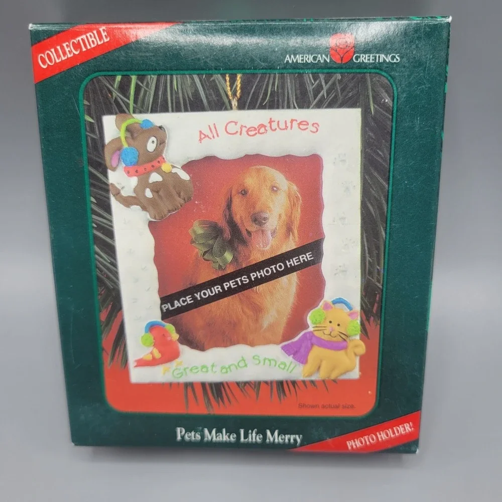 Christmas Photo Holder Dog Cat Bird All Creatures Pets Make Life Merry Ornament